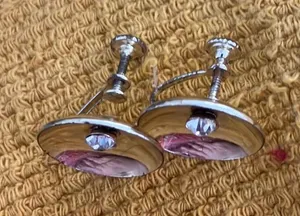Elegant screw back earrings thumbnail 1