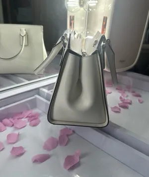 Kate Spade thumbnail 3