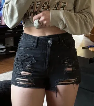 American Eagle Outfitters Shorts thumbnail 3