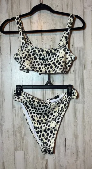 Nasty Gal Collection 2 piece bikini NWOT‎ thumbnail 1