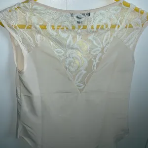Lace blouse NWT White Size XS thumbnail 5