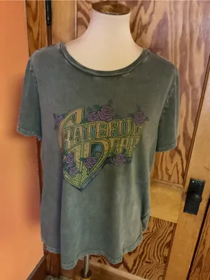 Lucky Brand Grateful Dead Studded Graphic Tee Women’s Large Band Shirt thumbnail 8