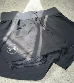 Under Armour Shorts thumbnail 1