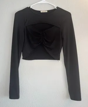 Heart & Hips Black Lomg Sleeve Top thumbnail 1