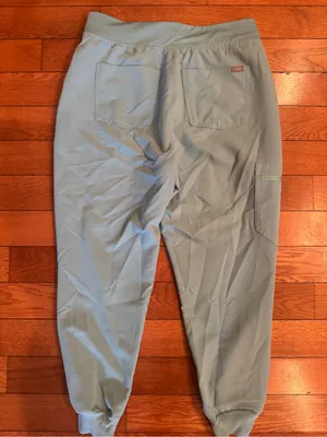 FIGS Zamora Jogger Scrub Pants Seafoam Green - Size Large Petite (LP) thumbnail 5