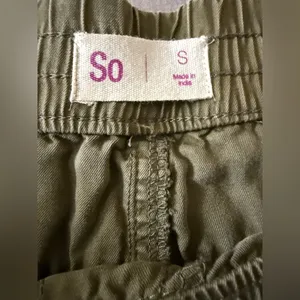 SO Brand Green Women's Elastic Waist/Ankle Pants Size‎ Small thumbnail 6