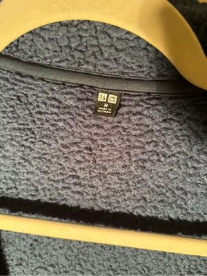 Uniqlo Women's Dark Navy Teddy Fleece Zip Jacket thumbnail 5
