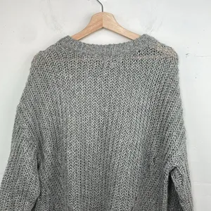 American Eagle Open knit crew neck pulloverer sweaterter gray Medium oversized thumbnail 9