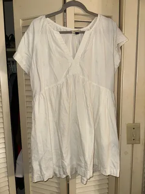 Universal Threads White Dress thumbnail 1