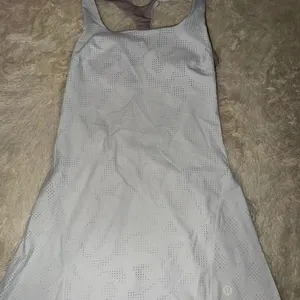 Lululemon Logo Ivory/White Dress Size 4 NWOT thumbnail 1