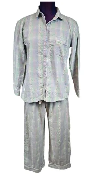 Victoria's Secret Aqua & Purple Pastel Plaid Flannel Pajama Set Women's Small‎ thumbnail 1