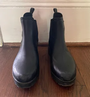 Black Winter Booties thumbnail 1