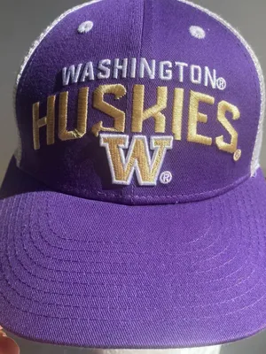 College fan gear collegiate UW university of Washington Huskies cap hat unisex thumbnail 2