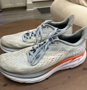 Hoka Clifton 8 Shoes thumbnail 3