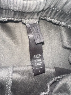 SKIMS Grey Velour Joggers! thumbnail 4