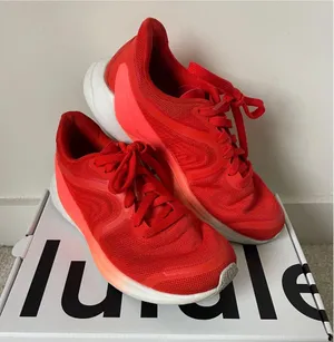 Lululemon Blissfeel 2 Running Shoes 7.5 thumbnail 1
