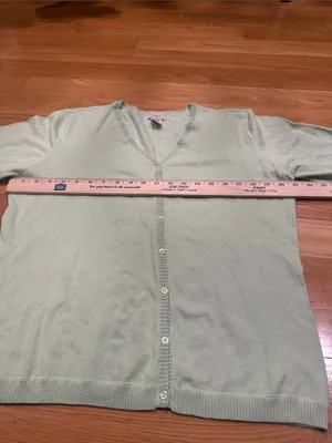 L.LBEAN button down cardigan sweater size large. Green thumbnail 5