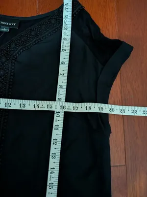 Fortune + Ivy Zara Black Crochet Trim V-Neck Blouse Size Large NWT thumbnail 6