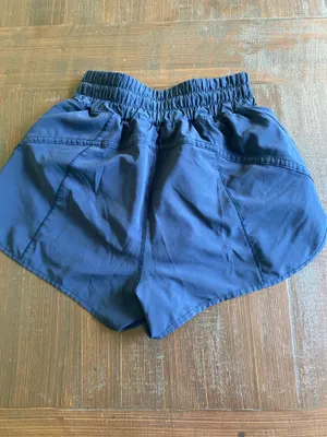Lululemon Shorts Navy Hotty Hot thumbnail 2