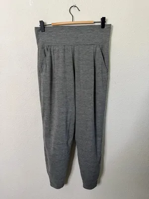Vuori Lux At‎ Ease Pants Heathered Grey Womens Size M thumbnail 2