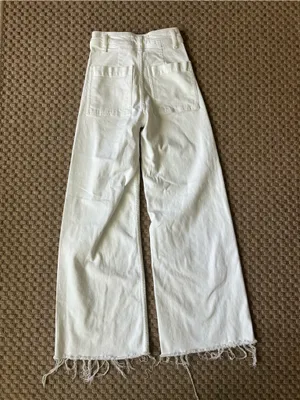 Zara White Wide-Leg Jeans with Frayed Hem Stretch thumbnail 5