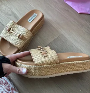 Steve Madden Platform Sandals thumbnail 1