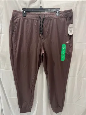 Men’s BCG Jogger thumbnail 2