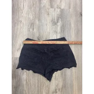 Good American Black High Rise Frayed Raw Hem Denim Shorts Size 12/31 GCS032C thumbnail 5