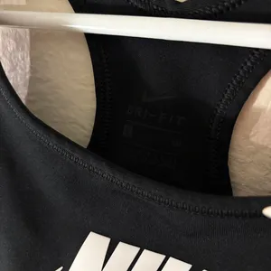 nike black racer back sports bra S thumbnail 3