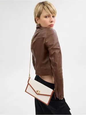 Coach Essential Small Leather Clutch Chain Crossbody Purse thumbnail 15
