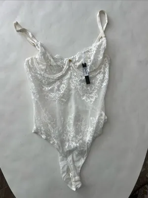 NWT Gooseberry Coquette White Lace Romantic Bodysuit Small thumbnail 2