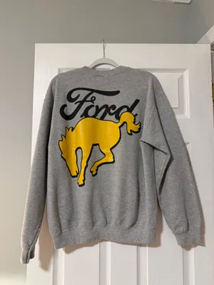 Woman’s Ford Bronco Graphic Sweatshirt Gray Size M thumbnail 3