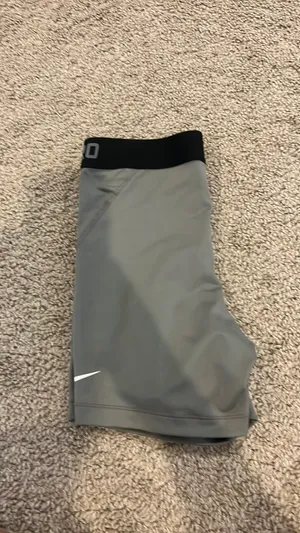 Women’s Nike Pro Shorts thumbnail 4