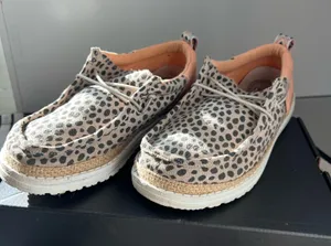 Cheetah Hey Dude Women’s thumbnail 1