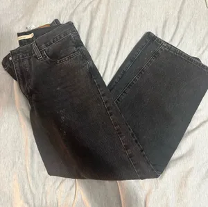 Baggy Dad Levi’s thumbnail 1