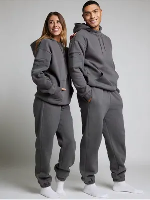 Comfrt NWOT Airplane Mode Travel Sweatpants Steel Grey Size S Unisex thumbnail 5