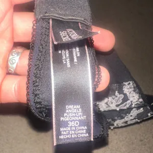 Victoria’s Secret Dream Angels push-up 36D black lace bra thumbnail 3