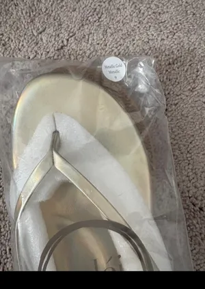 REVOLVE Soleil Sea Flip Flop Metallic Gold or other colors size 6,7,9 or 10 thumbnail 2