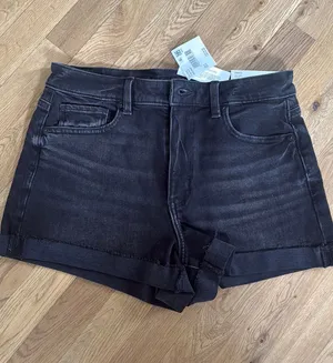 American Eagle Shorts thumbnail 1