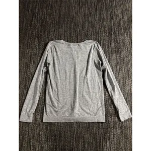 Lululemon Swiftly Tech Long Sleeve Breeze *Relaxed Fit Slate White Size 8 thumbnail 2