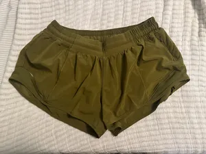 Lululemon Hotty Hot Shorts 2.5" thumbnail 1