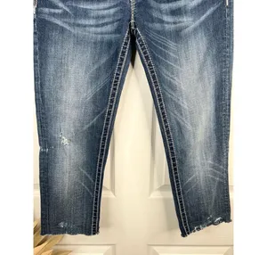 Miss Me Jeans Womens Size 29 Dark Wash Cropped Skinny Studded Distressed Denim thumbnail 6