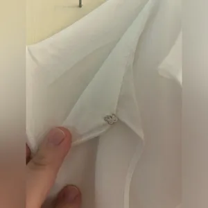 Women’s white dress Size 14 thumbnail 8