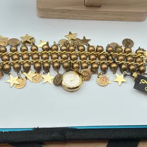 Vintage Enmex‎ Quartz Charm Bracelet Watch – Gold Tone Stars & Coins Boho thumbnail 8