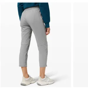 Lululemon Beyond the Studio Crop Joggers Pants Size 4 thumbnail 11
