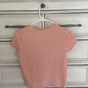 American Eagle Top Crop thumbnail 2