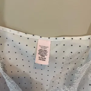 victoria’s secret silky tank thumbnail 2