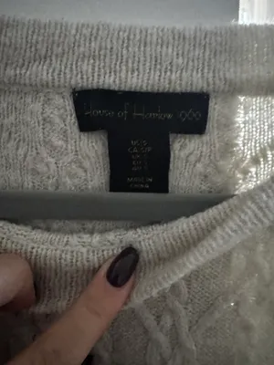 Sweater thumbnail 3