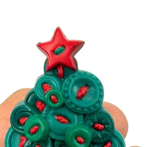 Hallmark Christmas with brooch with thimble and buttons thumbnail 8
