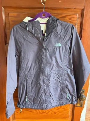 The North Face Women ZIP Up Jacket thumbnail 1